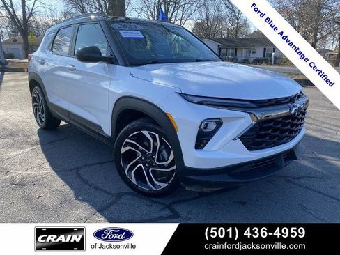 Used 2025 Chevrolet TrailBlazer RS w/ Convenience Package image 1