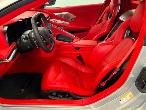 Used 2023 Chevrolet Corvette Stingray Premium Conv w/ Z51 Performance Package RWD image 14