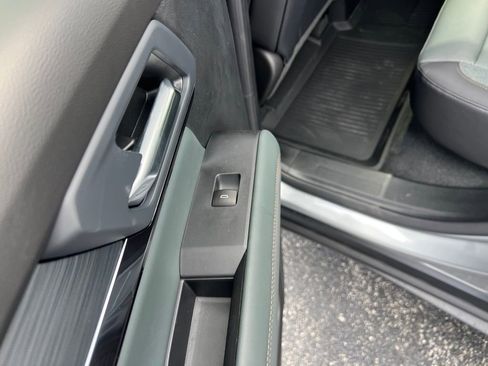 Used 2026 GMC Terrain AT4 w/ Convenience Package III image 18