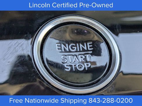 Certified 2025 Lincoln Navigator Reserve image 33