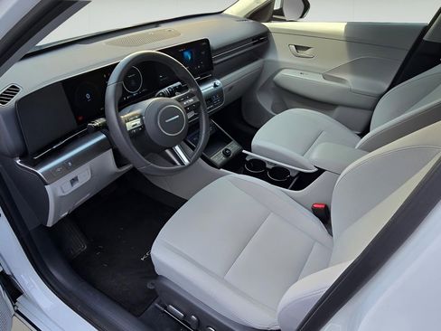 Used 2024 Hyundai Kona SEL image 24