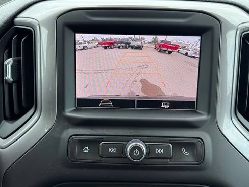 Used 2023 Chevrolet Silverado 1500 Custom Trail Boss AWD/4WD image 18