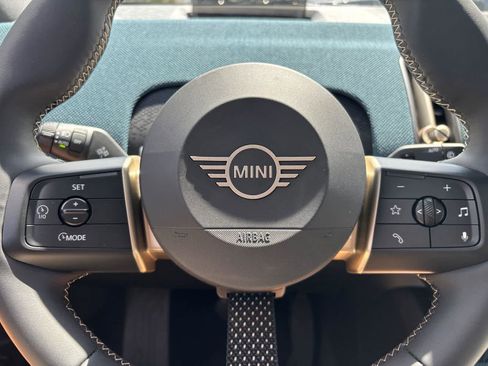 Certified 2025 MINI Cooper Countryman S image 15