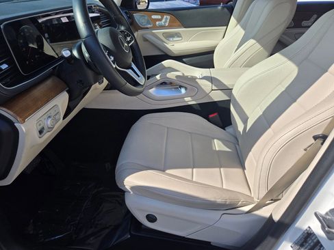 Used 2021 Mercedes-Benz GLS 450 4MATIC image 5
