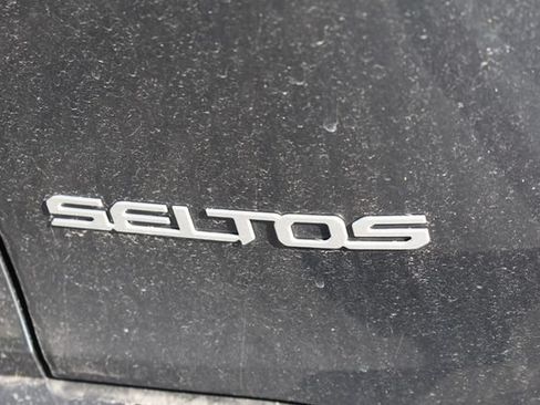 Used 2025 Kia Seltos SX w/ SX Sunroof Package AWD/4WD image 13