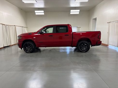 Used 2026 RAM 1500 Big Horn AWD/4WD image 5