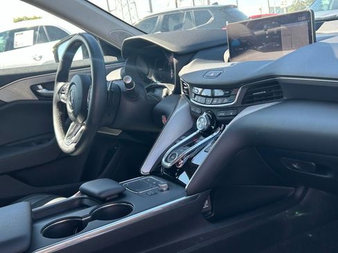 Used 2025 Acura TLX w/ Technology Package image 17