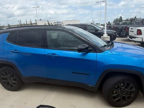 Certified 2023 Jeep Compass Latitude AWD/4WD image 6