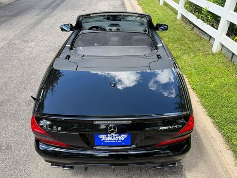 Used 2011 Mercedes-Benz SL 63 AMG image 26