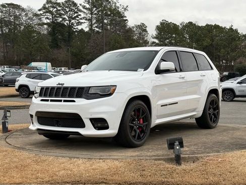 Used 2020 Jeep Grand Cherokee SRT w/ Trailer Tow Group IV image 3