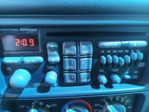 Used 1998 Pontiac Firebird Formula image 12