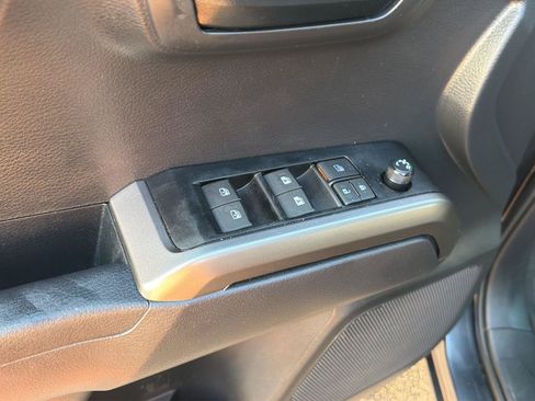 Certified 2023 Toyota Tacoma SR5 RWD image 30