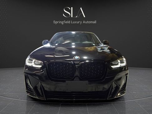Used 2024 BMW X4 xDrive30i AWD/4WD image 2