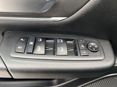 Certified 2020 RAM 1500 Big Horn image 19