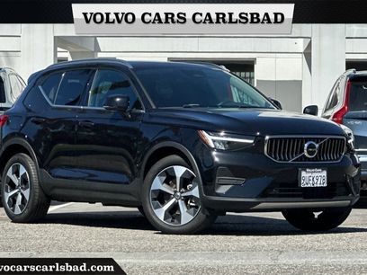 Certified 2025 Volvo XC40 B5 Core w/ Protection Package Premier