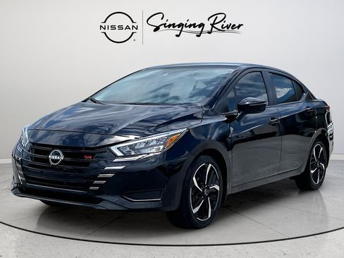 Certified 2025 Nissan Versa SR w/ Trunk Package FWD image 3