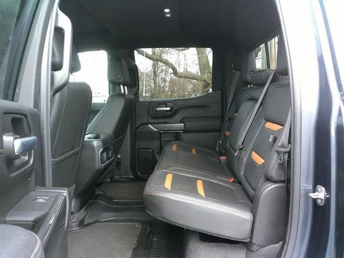 Used 2021 GMC Sierra 1500 AT4 w/ AT4 Value Package AWD/4WD image 19