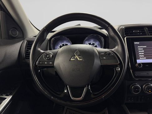 Used 2020 Mitsubishi Outlander Sport SE FWD image 19