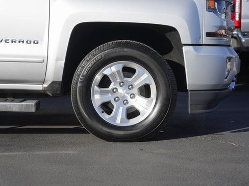 Used 2017 Chevrolet Silverado 1500 LT w/ All Star Edition image 4