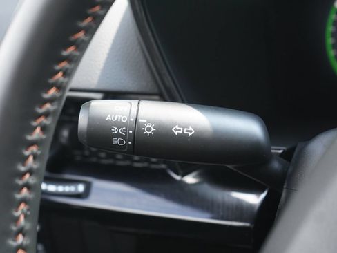 Used 2025 Honda CR-V Sport Touring image 17