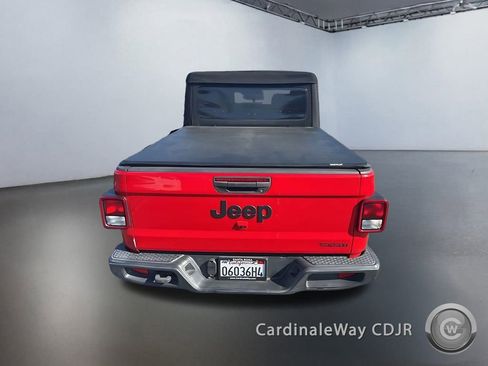 Used 2020 Jeep Gladiator Sport w/ Quick Order Package 24S image 5