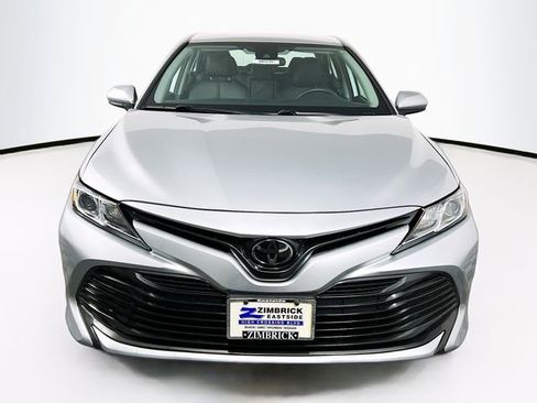 Used 2019 Toyota Camry L image 2