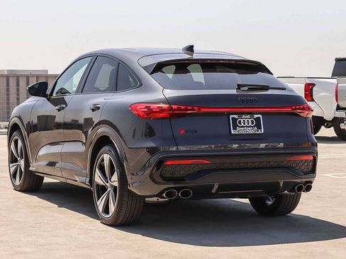 New 2026 Audi SQ5 Premium Plus AWD/4WD image 6
