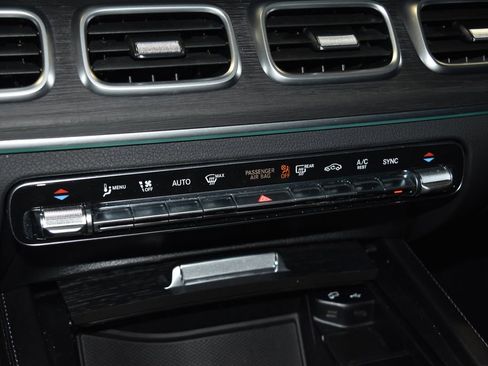 Certified 2022 Mercedes-Benz GLE 350 4MATIC image 13