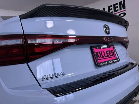 New 2025 Volkswagen Jetta GLI Autobahn image 32