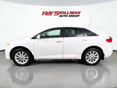Used 2011 Toyota Venza AWD w/ Convenience Pkg image 4