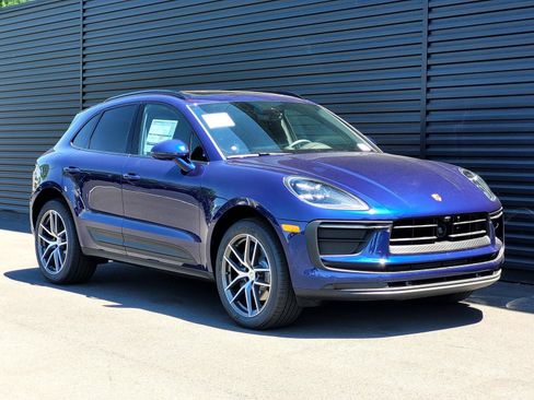 New 2026 Porsche Macan AWD/4WD image 9