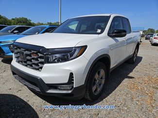 Certified 2025 Honda Ridgeline TrailSport video 2