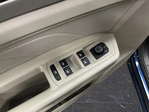 Used 2022 Volkswagen Atlas SE w/ Panoramic Sunroof Package image 27