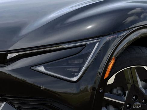 New 2025 Kia EV6 Wind AWD/4WD image 10