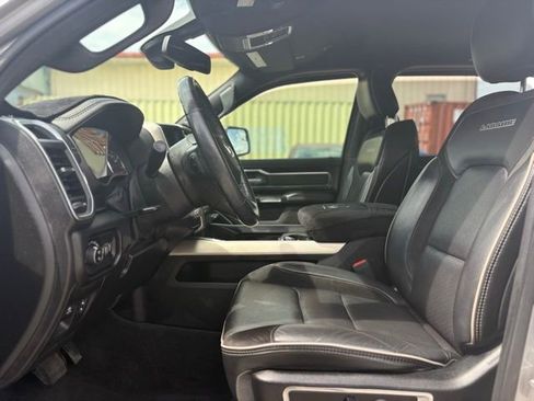 Used 2019 RAM 1500 Laramie w/ Sport Appearance Package AWD/4WD image 12