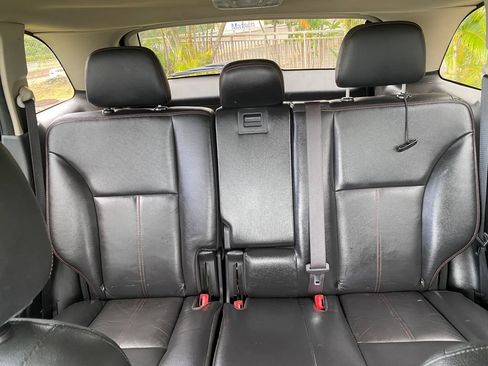 Used 2013 Ford Edge SEL FWD image 36