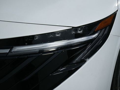 New 2026 Nissan Sentra SR w/ SR Premium Package image 15