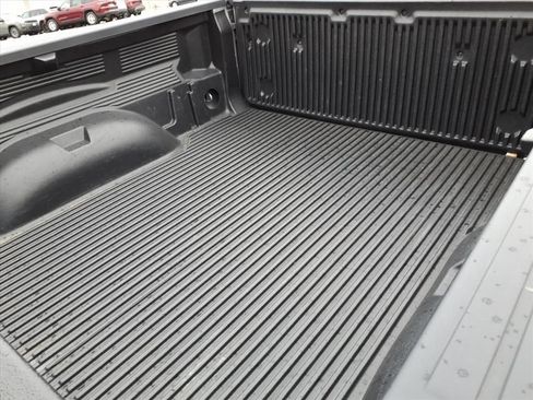 Certified 2025 RAM 1500 Big Horn AWD/4WD image 11