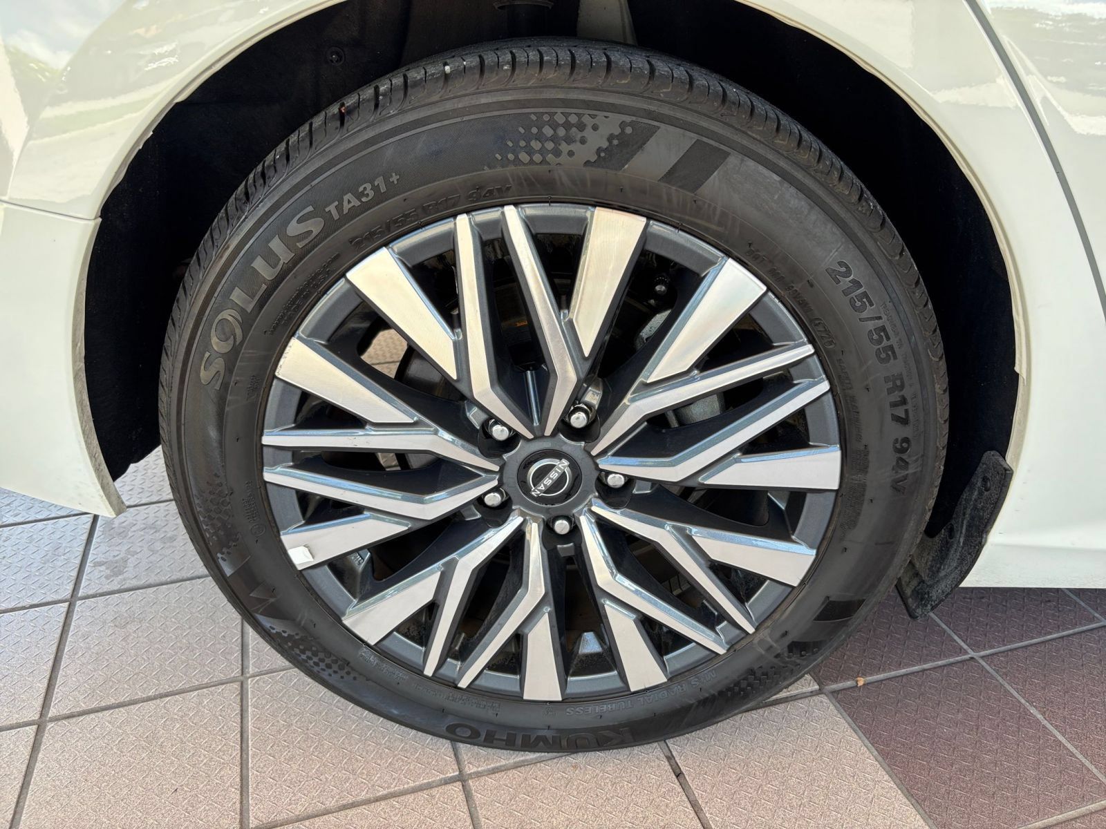 Used 2026 Nissan Altima 2.5 SV FWD image 29