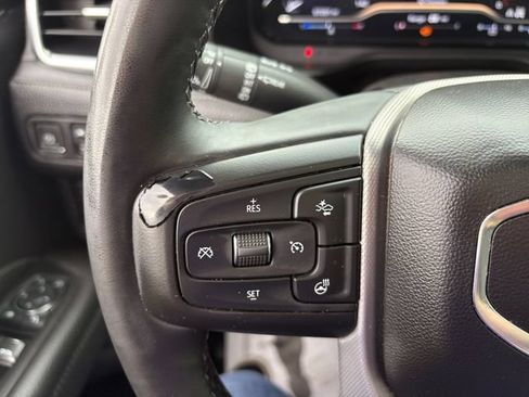 Used 2023 GMC Yukon Denali AWD/4WD image 26