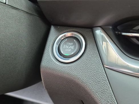 Certified 2025 Buick Envista Preferred FWD image 15