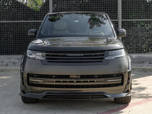 Used 2024 Land Rover Range Rover Autobiography image 6