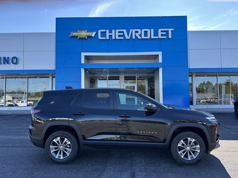 New 2026 Chevrolet Equinox LT w/ Convenience Package II image 1