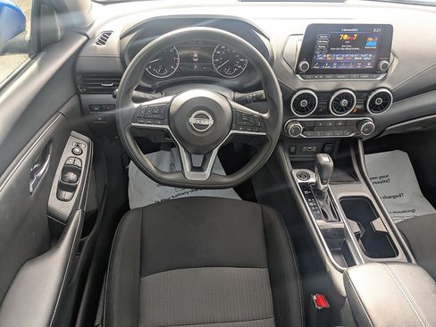 Used 2024 Nissan Sentra SV FWD image 28