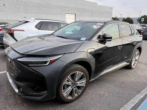 Certified 2024 Subaru Solterra Touring w/ Touring Package image 33