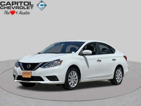 Used 2018 Nissan Sentra S FWD image 1