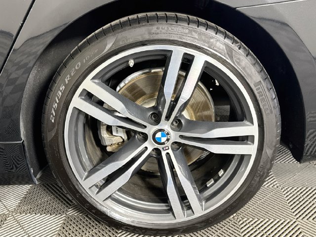 Used 2018 BMW 750i RWD image 34