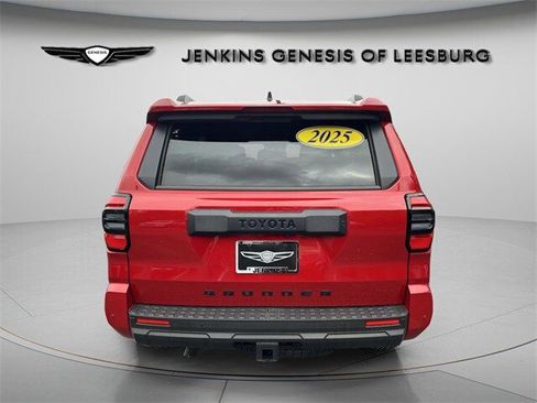 Used 2025 Toyota 4Runner TRD Off-Road image 7