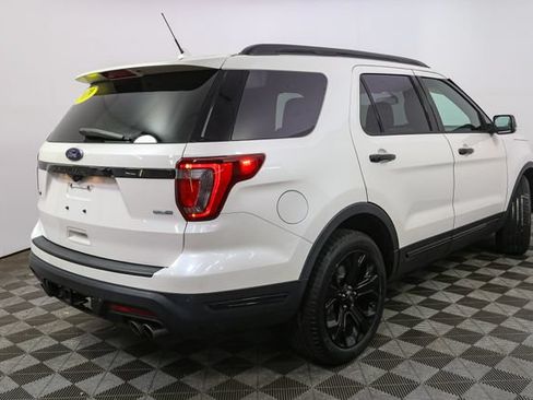 Used 2019 Ford Explorer Sport w/ Equipment Group 401A AWD/4WD image 13