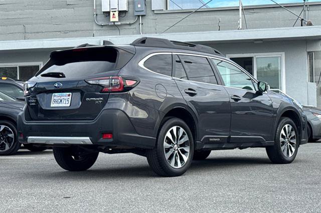 Used 2024 Subaru Outback Limited XT AWD/4WD image 3